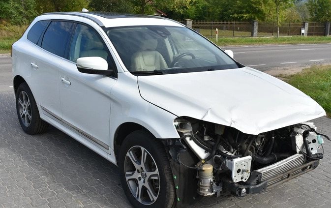 Volvo XC 60 cena 38900 przebieg: 126700, rok produkcji 2014 z Szklarska Poręba małe 79